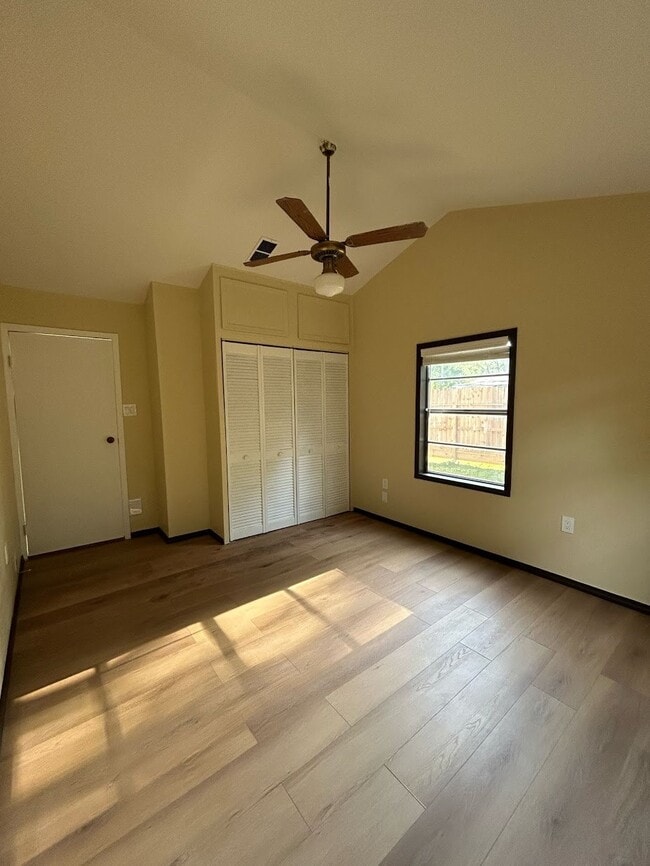 Building Photo - 9974 Elder