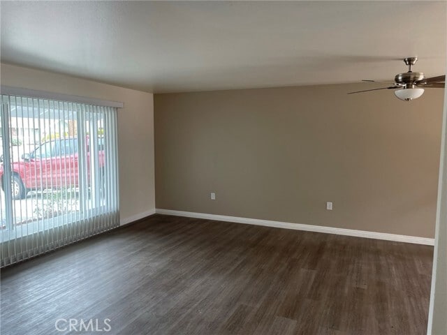 Building Photo - 26621 Oakmont Dr