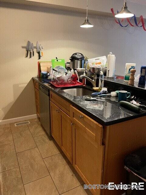 Building Photo - 51 Chelsea St