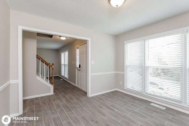 Building Photo - 4712 Bivens Dr