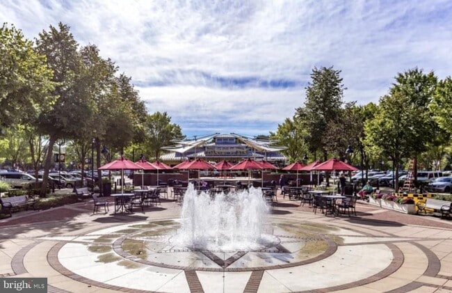 Building Photo - 4151 Castlecary Ln