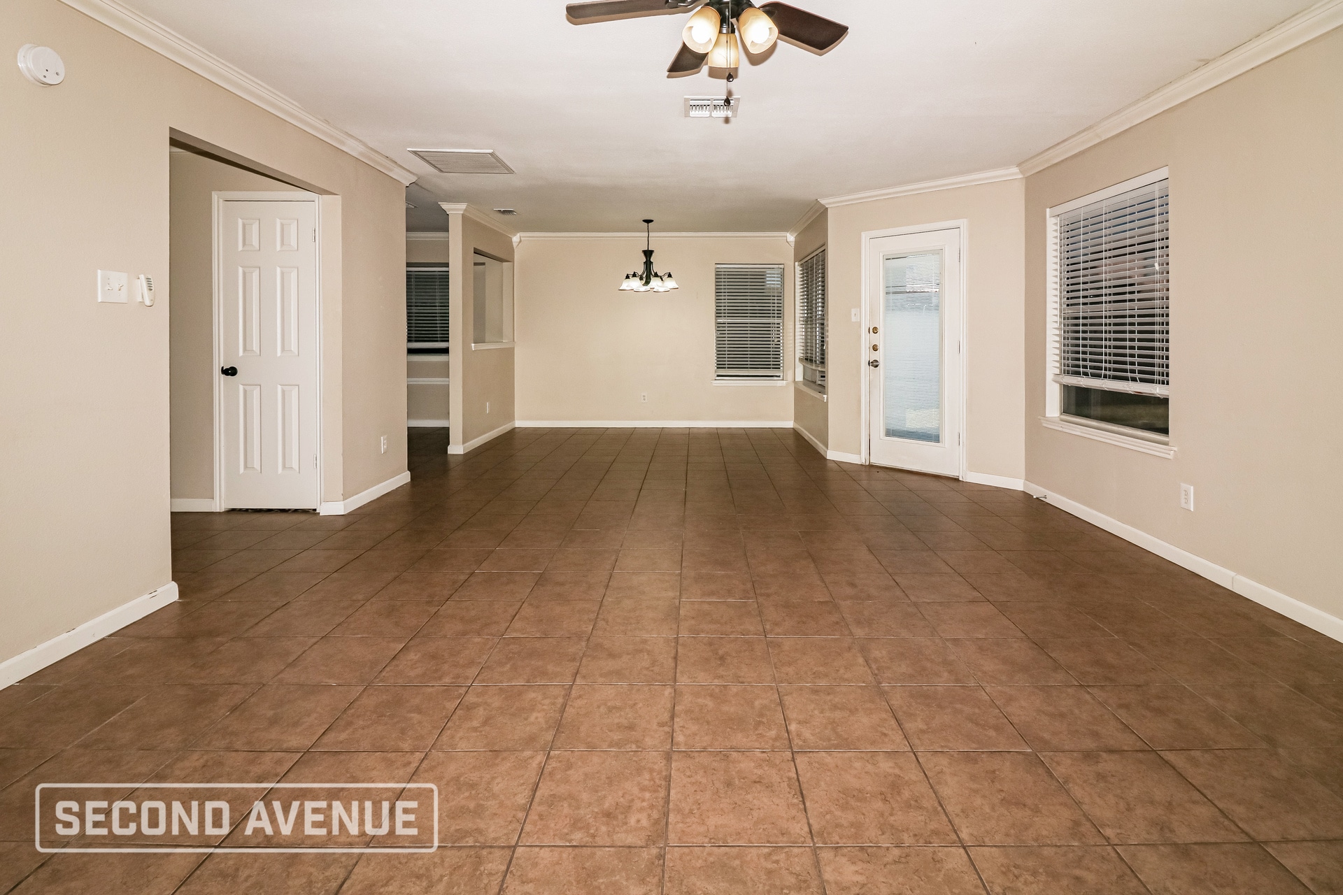 Building Photo - 3021 Shady Creek Ln