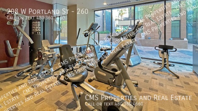 Building Photo - 208 W Portland St