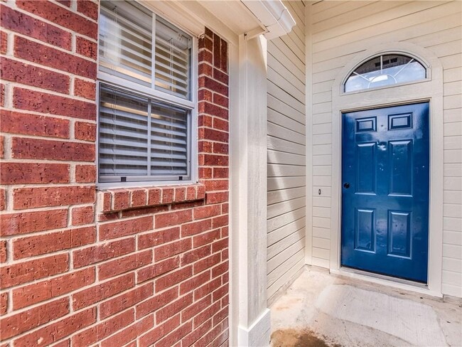 Building Photo - 7220 Black Panda Trail