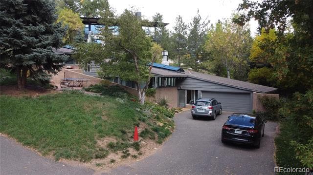 Building Photo - 259 Spruce St