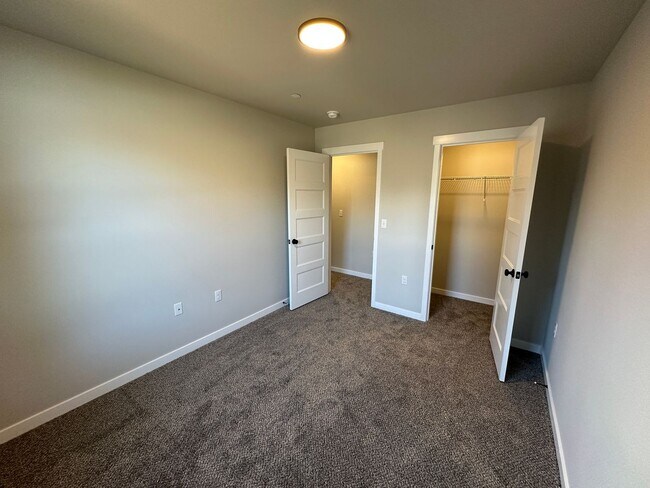 Building Photo - 1818 chipman St SE