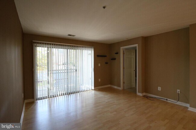 Building Photo - 18701 Sparkling Water Dr