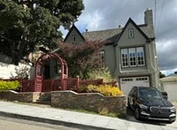 Building Photo - Welcome to this Fully Furnished Crocker Highland Gem!