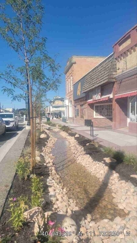 Building Photo - 32 E Utah Ave