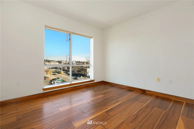 Bedroom 1 - 321 10th Ave S