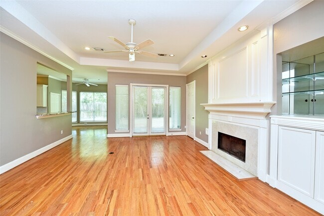 Building Photo - 5830 Hornwood Dr