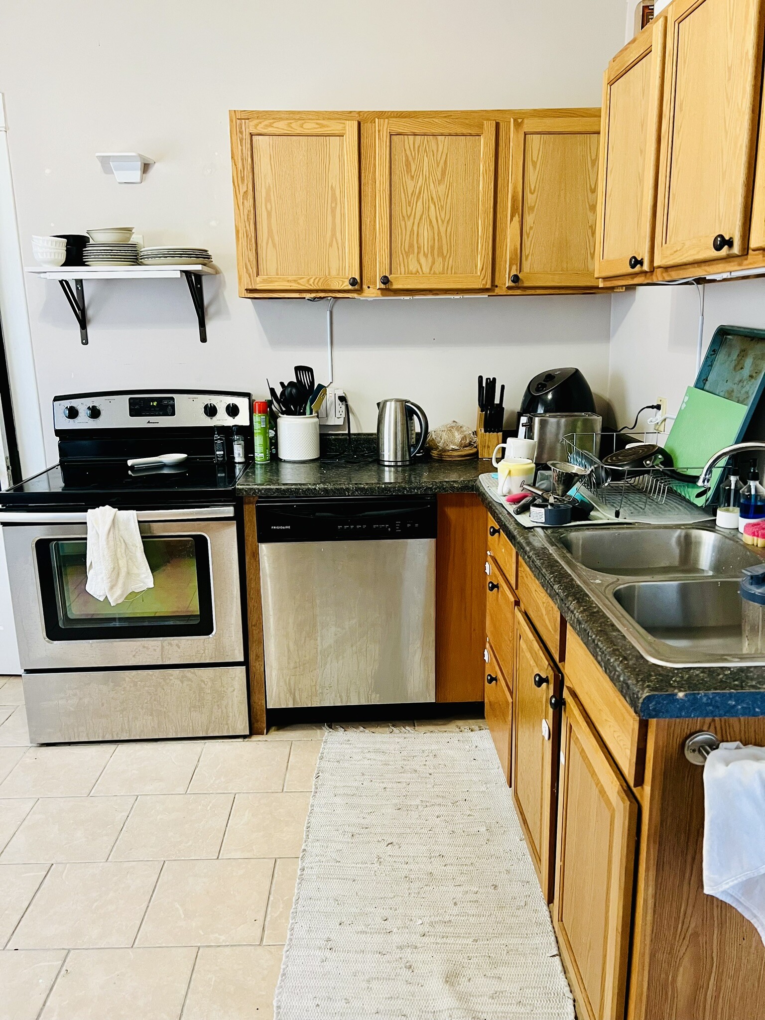 Building Photo - 701 3rd St NW