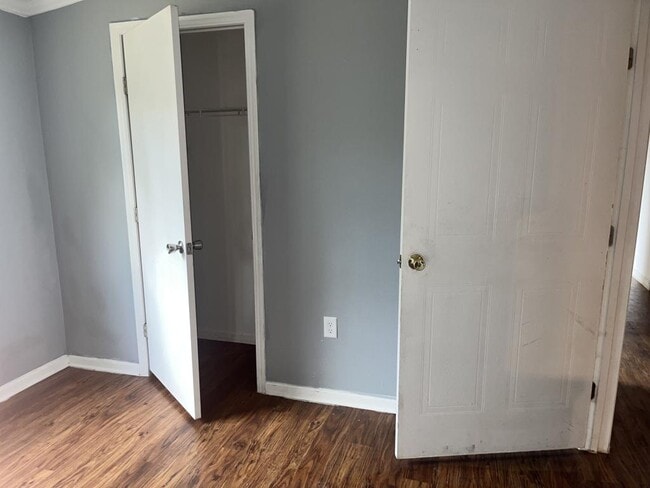 Building Photo - 4670 Calendula Ave