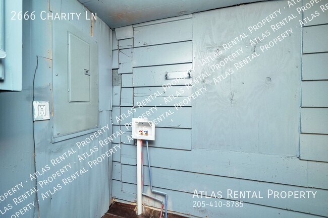 Building Photo - 2666 Charity Ln