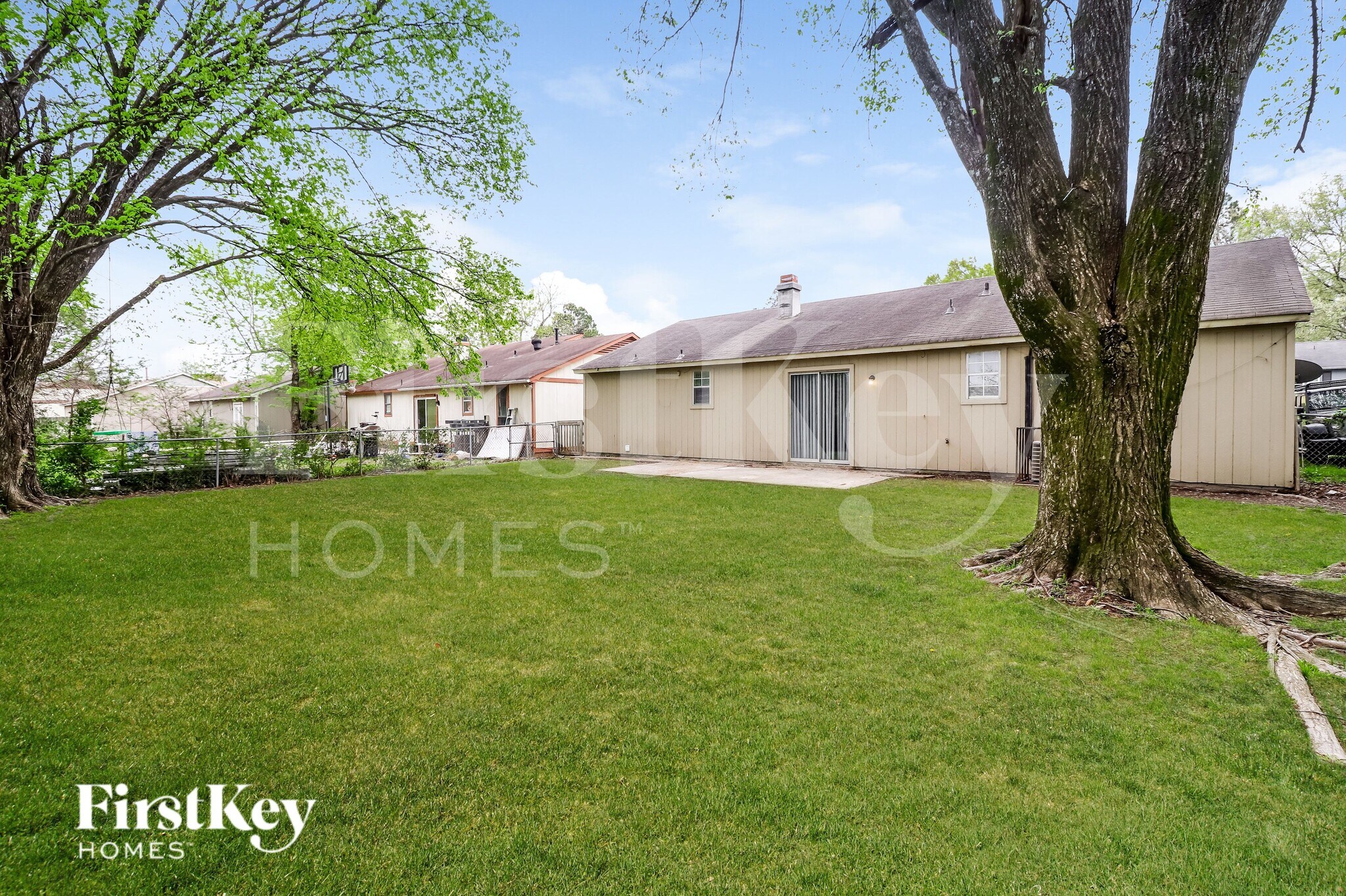Building Photo - 5728 Ballenmoor Dr
