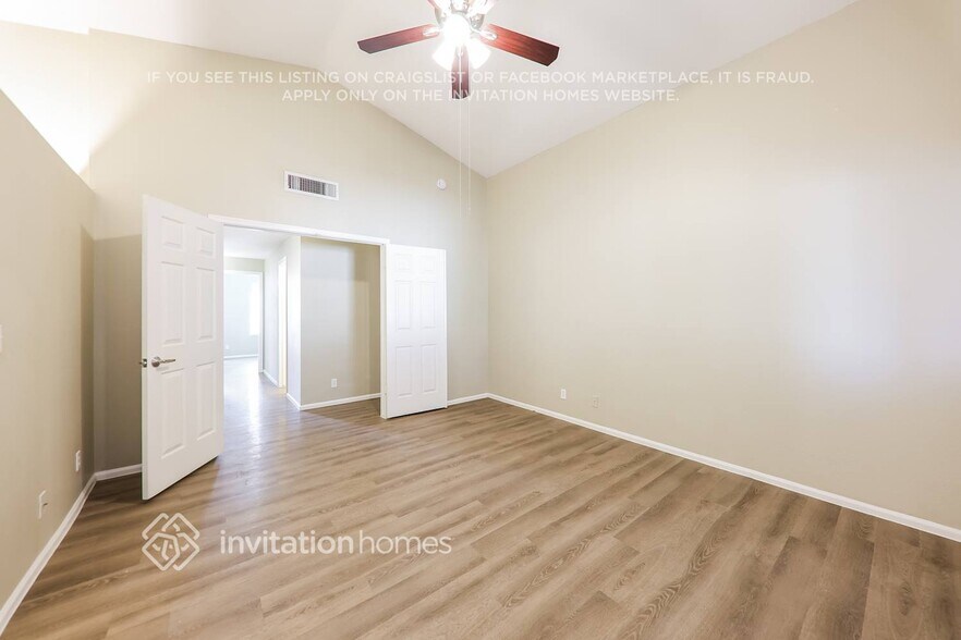 Building Photo - 222 N Heritage Dr