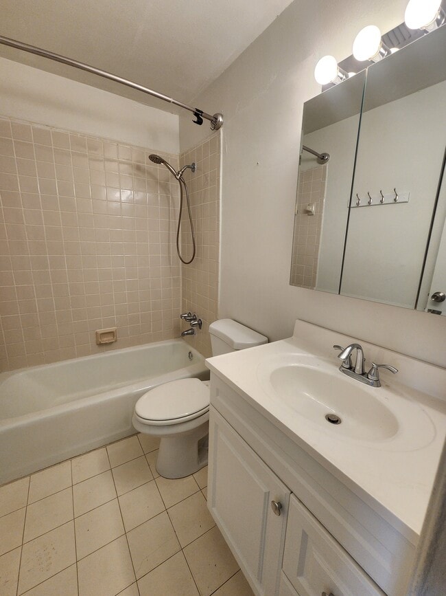 Building Photo - 18111 NW 68th Ave