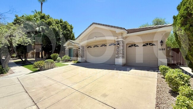 Building Photo - 7892 S Stephanie Ln