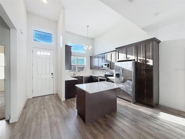 Building Photo - 1843 Manitoba Ct