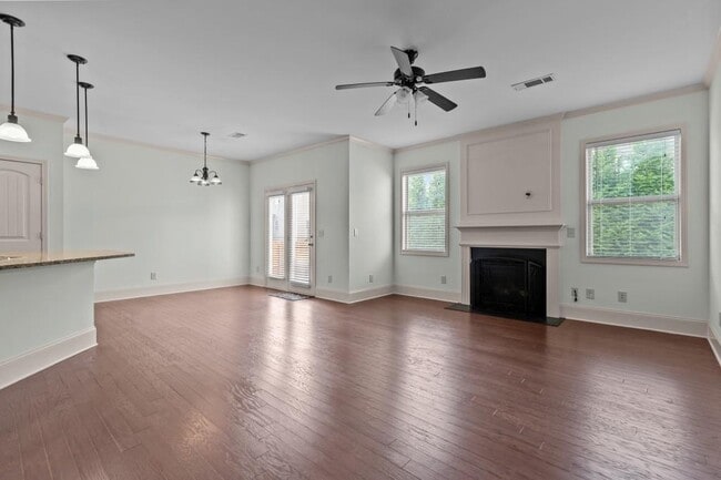 Building Photo - 5155 Roseman Trail