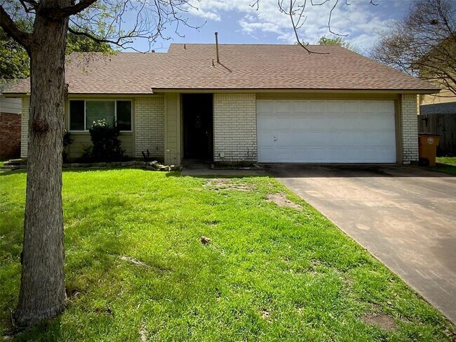 Building Photo - 11607 Barrington Way