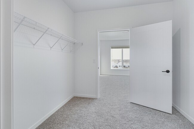 Building Photo - 2465 62nd Ave S