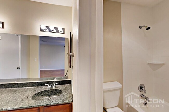 Building Photo - 6801 Castile De Oro