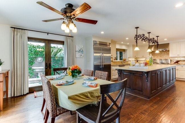 Building Photo - 1716 Paseo Del Mar