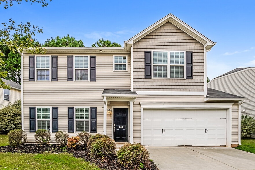 Primary Photo - 442 Randolph Dr