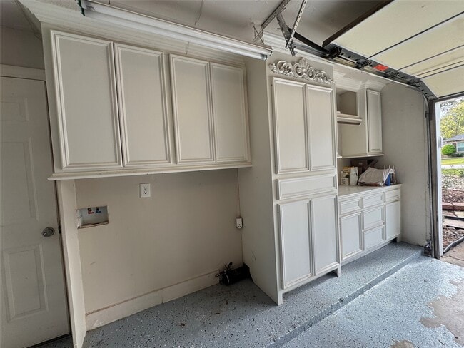 Building Photo - 3214 Long Shadows St