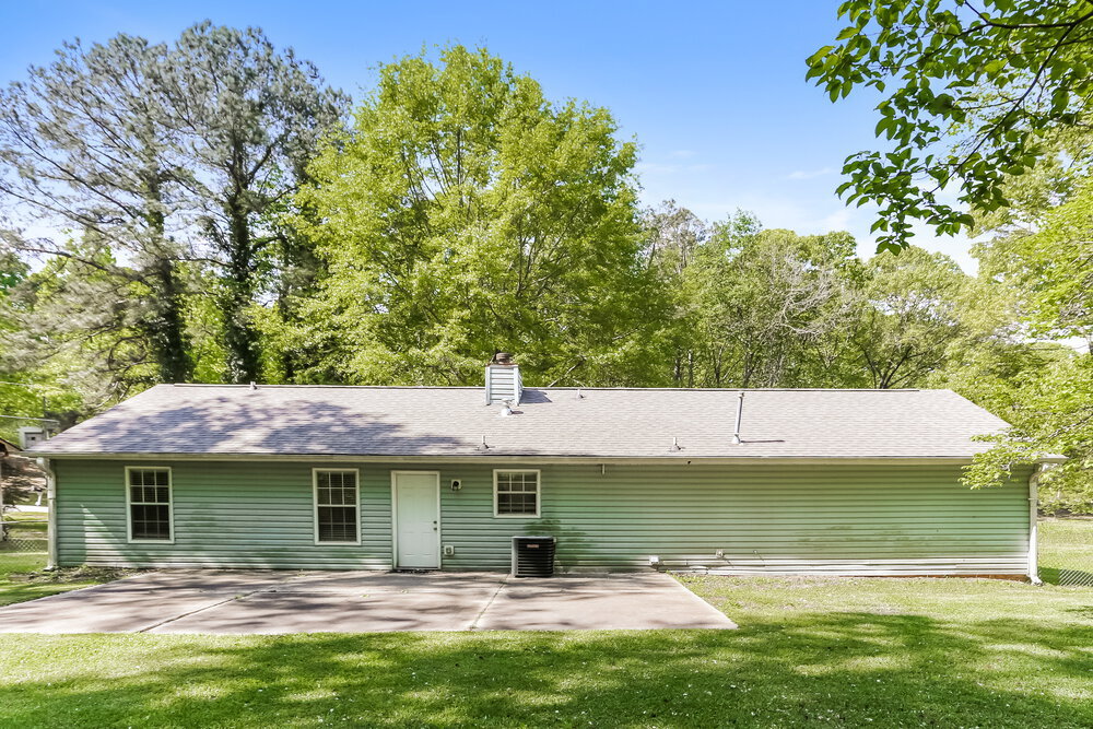 Building Photo - 130 Harriette Dr