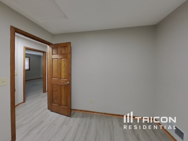 Building Photo - 13419 Marigold St NW