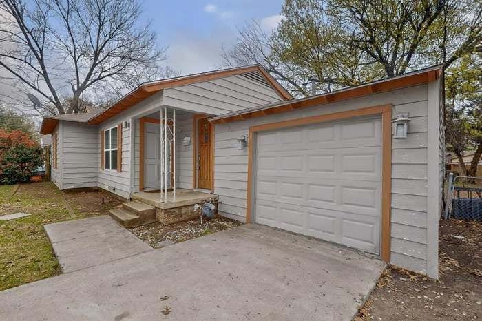 Building Photo - 632 Freeman Dr