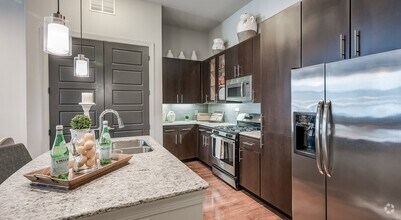 Building Photo - Natural Beauty– Discover The Difference