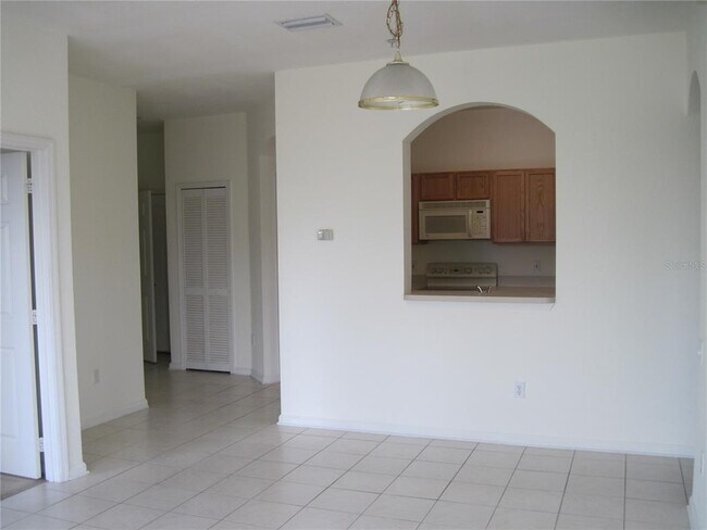 Building Photo - 13584 Turtle Marsh Loop