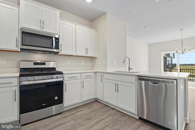 Building Photo - 344 Ensemble Wy