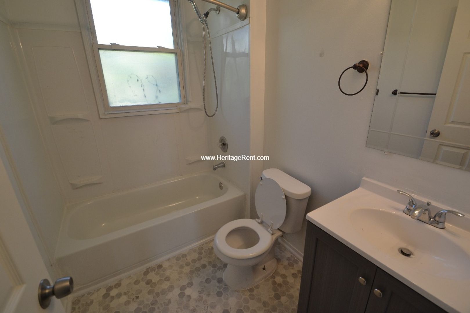 Building Photo - 4423 Greenlee Ave
