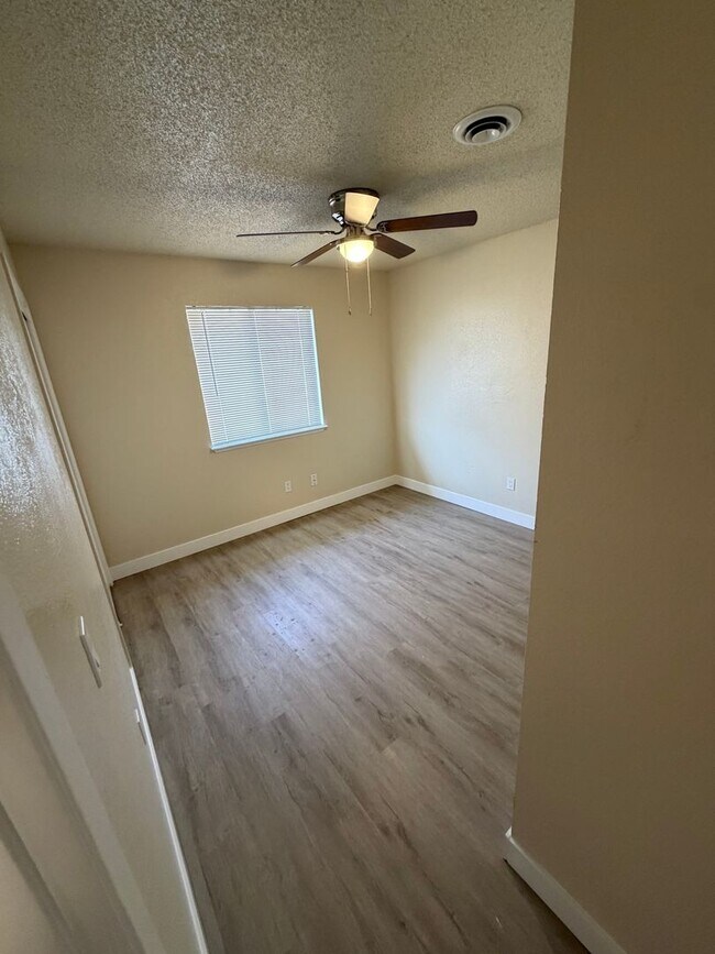 Building Photo - *NA114-Gill,Ravinderjit