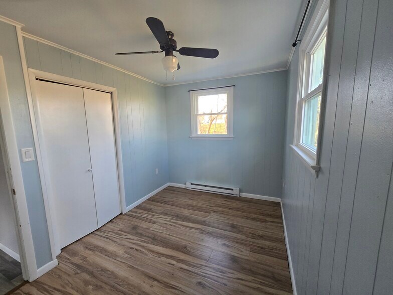 Building Photo - 331 N Seton Ave