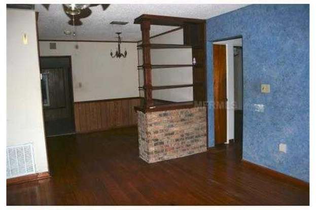 Building Photo - 1115 Holden Ave