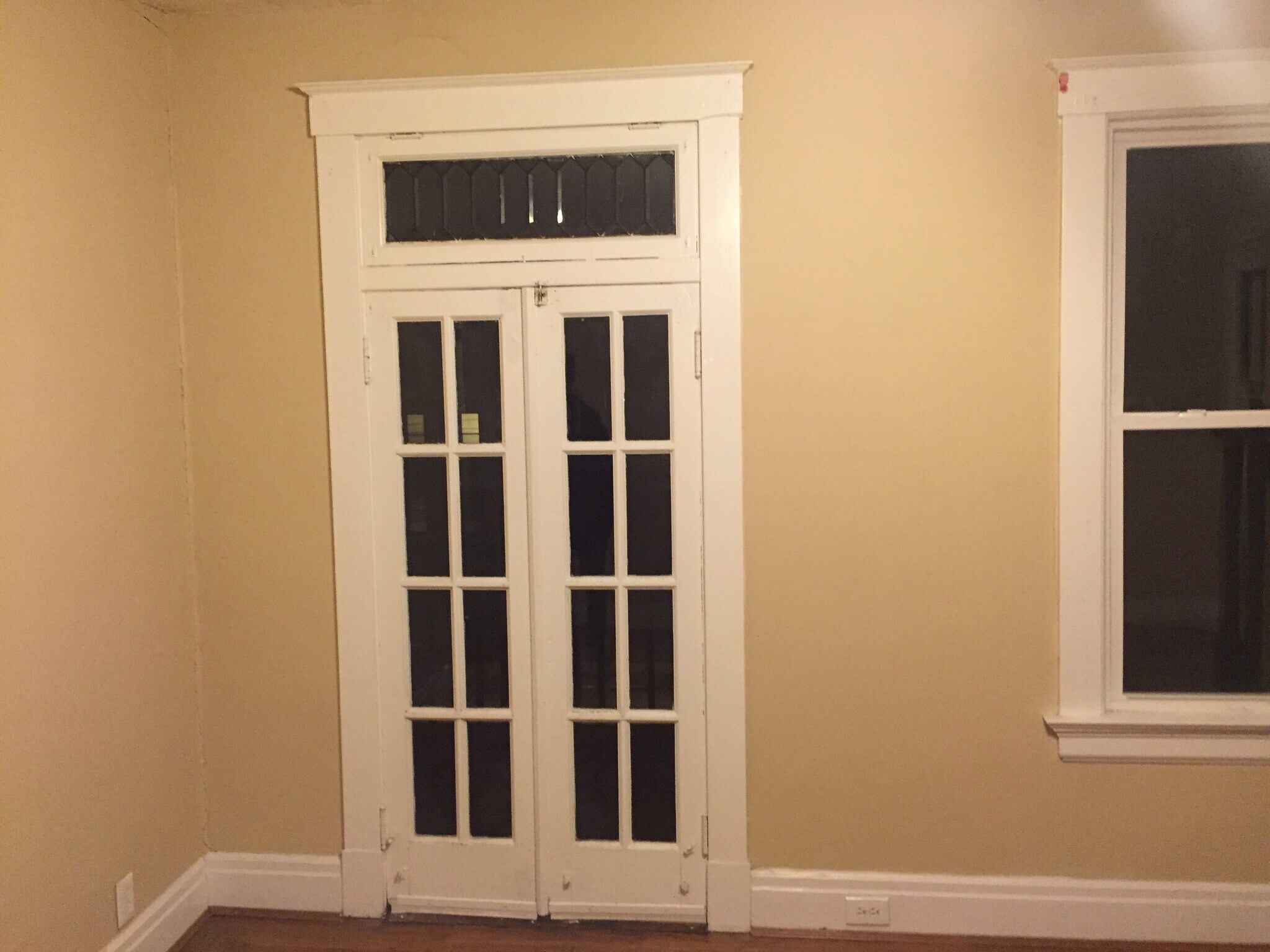 Building Photo - 1367 Burdette Ave