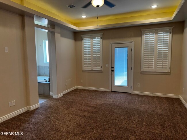 Building Photo - 12357 Desert Dove Ave