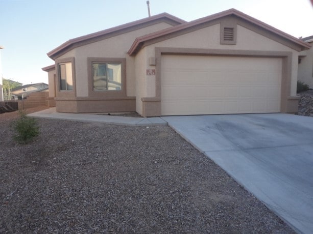 Building Photo - 3713 W Avenida Fria