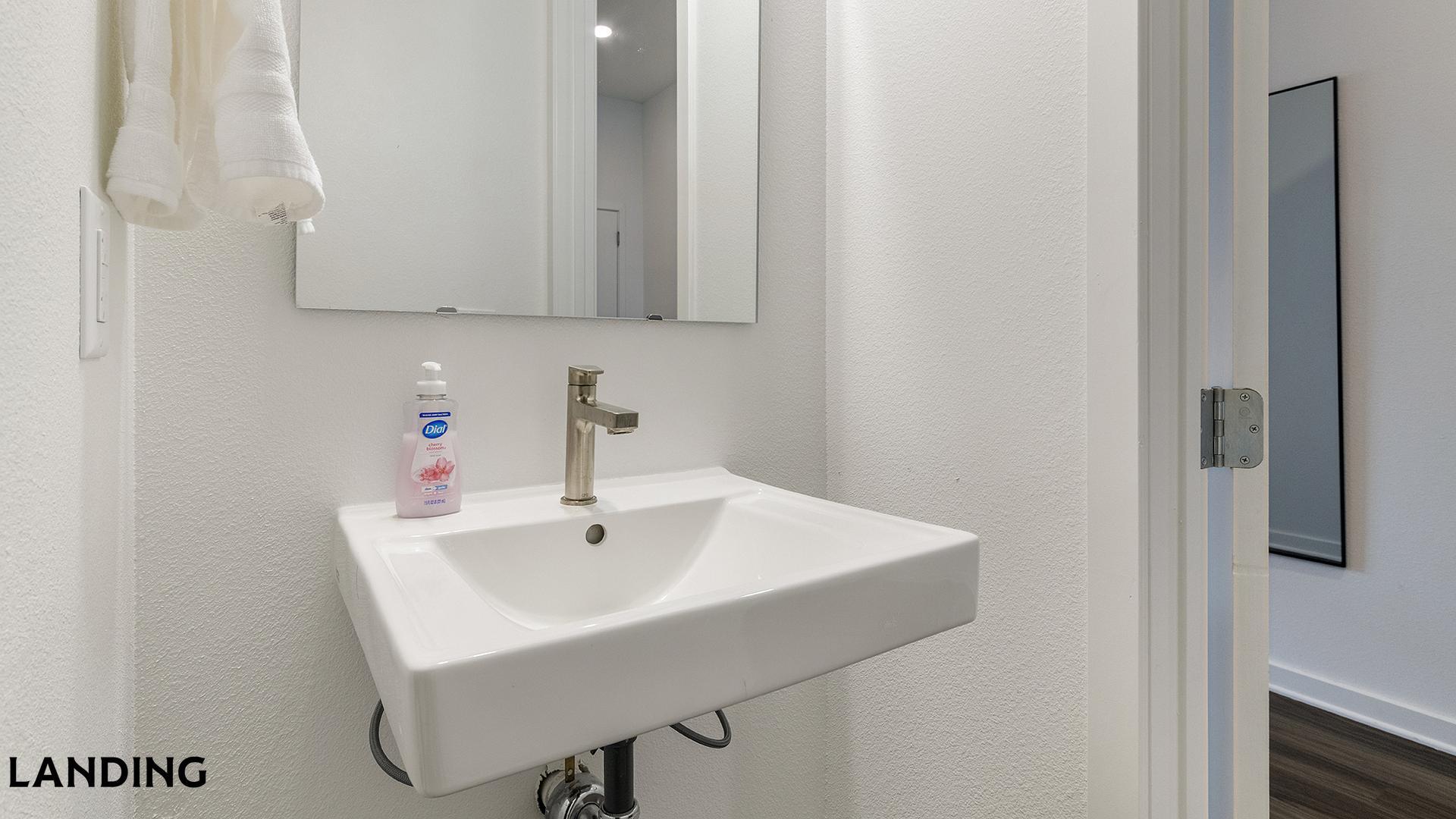 Building Photo - 515 Corso Ln