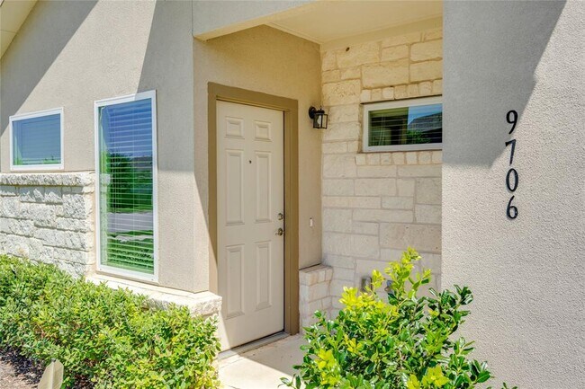 Building Photo - 9706 Whisper Willow Blvd