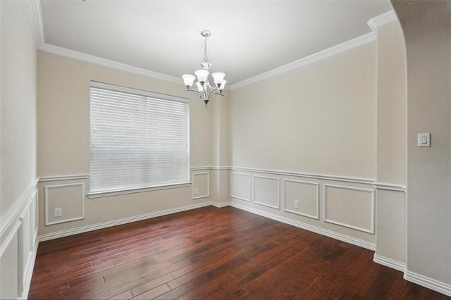 Building Photo - 2392 Ranchview Dr