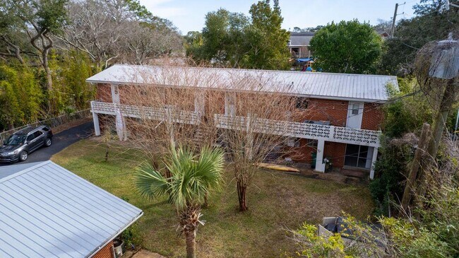 Primary Photo - 288 Kidd St