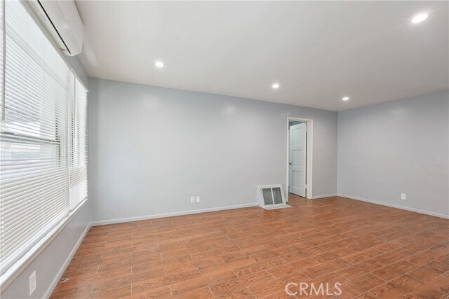 Building Photo - 5334 Cleon Ave