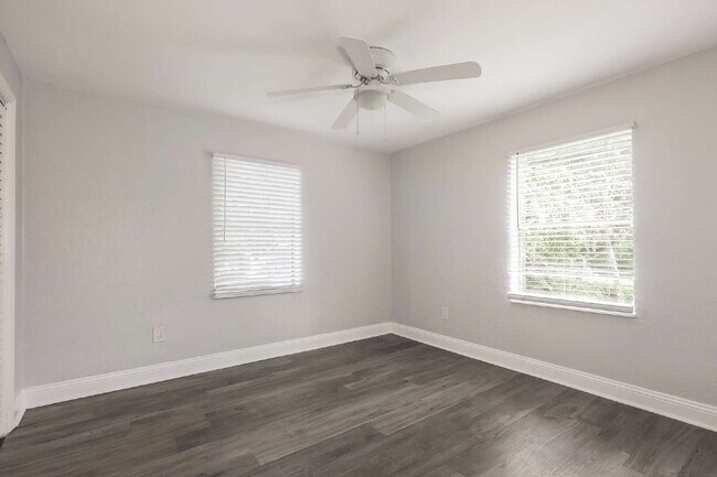 Building Photo - 1770 17th St S