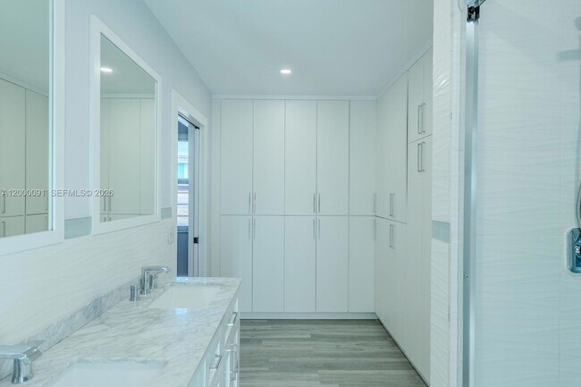 Building Photo - 5012 Grant St